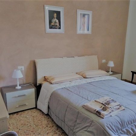 Sa Rosa E Su Trapperi Bed and Breakfast Oschiri Buitenkant foto