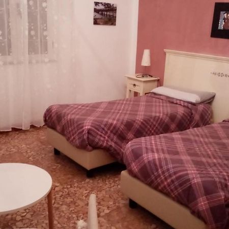 Sa Rosa E Su Trapperi Bed and Breakfast Oschiri Buitenkant foto