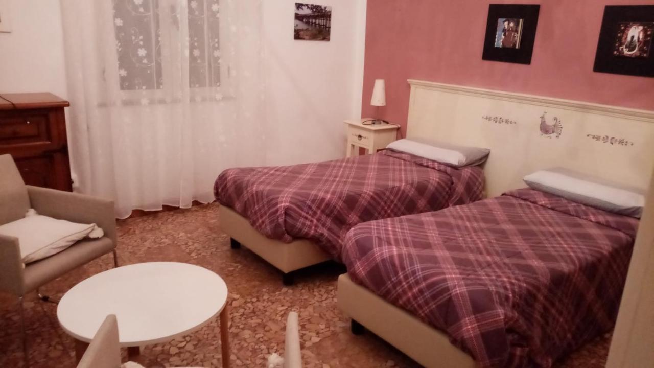 Sa Rosa E Su Trapperi Bed and Breakfast Oschiri Buitenkant foto